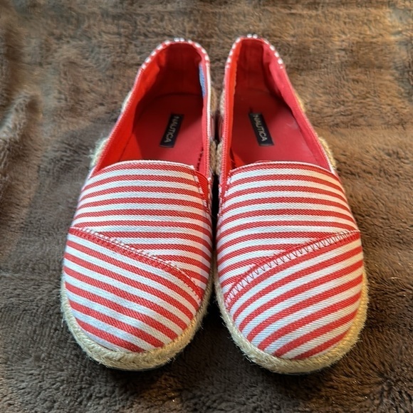 NAUTICA Rudder 2 Red and White Stripe Espadrille Size 6 - Picture 2 of 12